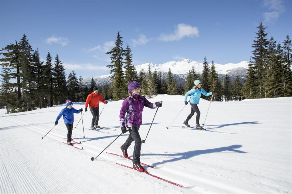 как выбрать беговые лыжи для ребенка