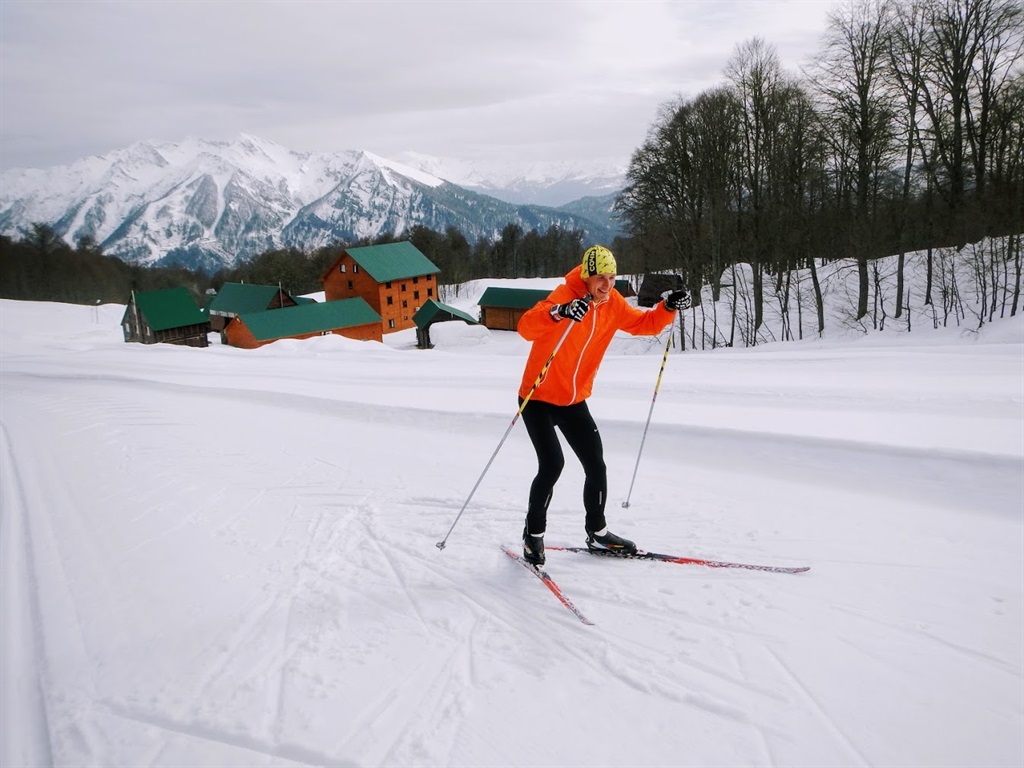 где покататься на беговых лыжах в россии - хмелевские озера