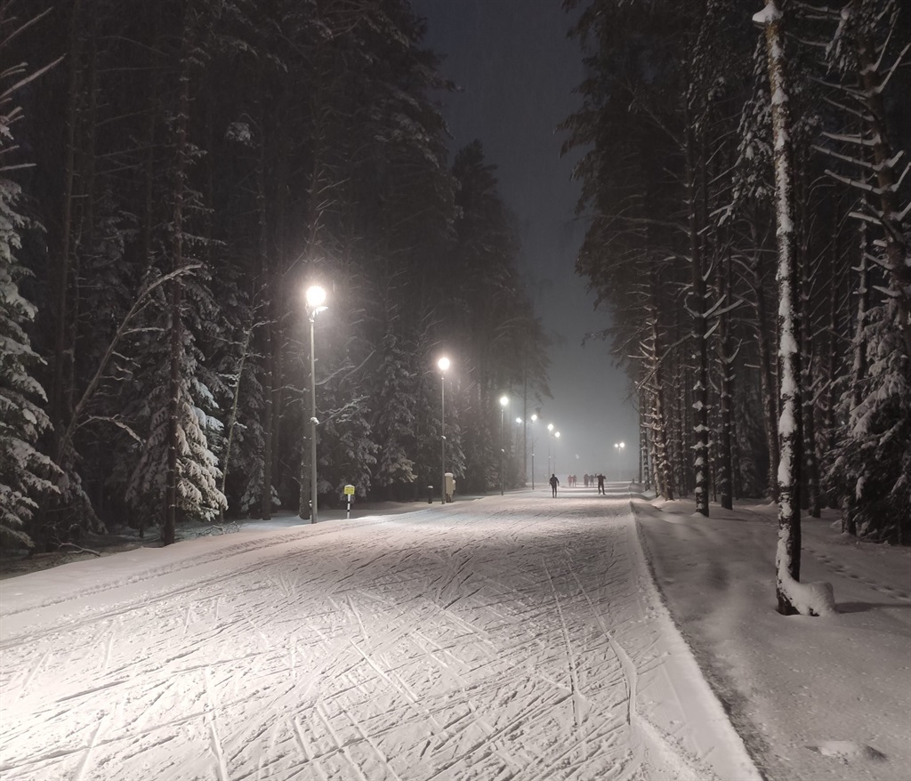 где покататься на беговых лыжах в россии - чайковский снежинка